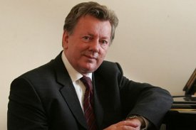 MARIAN LAPŠANSKÝ MARIAN LAPŠANSKÝ