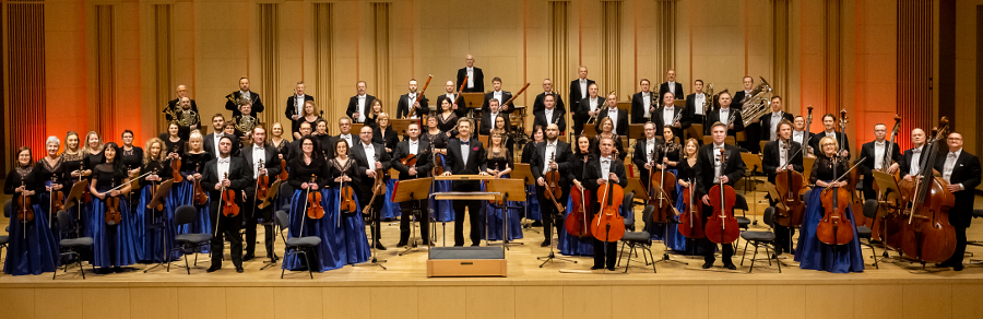 Orkiestra Symfoniczna Filharmonii witokrzyskiej fot. M. Janda